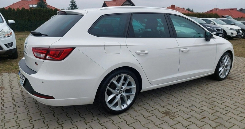 Seat Leon cena 45900 przebieg: 173111, rok produkcji 2015 z Międzybórz małe 781